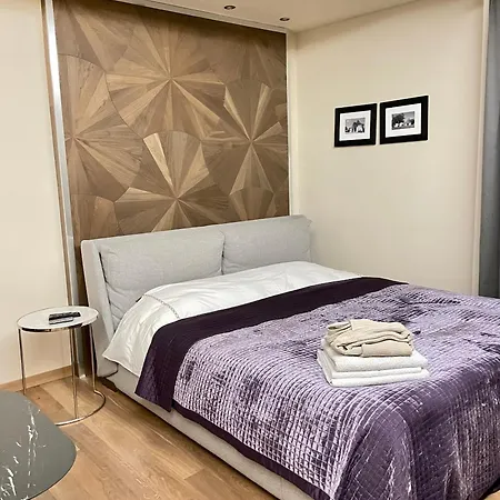 Myhome Design Luxury In Near Duomo شقة ميلان