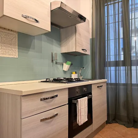 Cosy Navigli Haven - 15 Minutes From Duomo 米兰