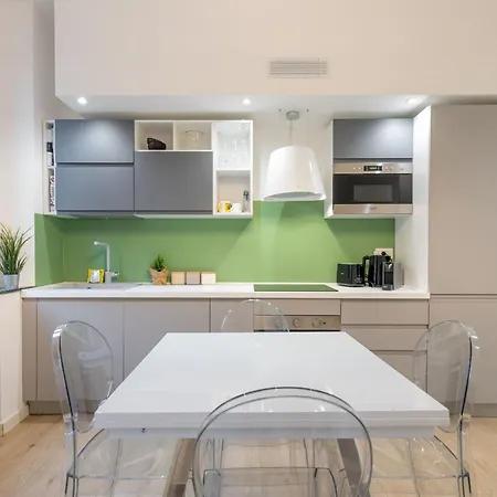 아파트 Bartolini Modern 2 Bedrooms By Halldis