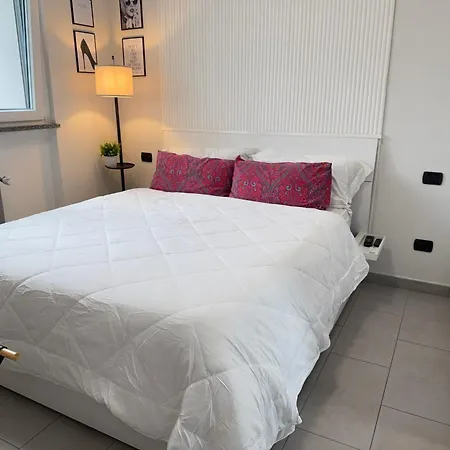 Lejlighed 10 Minutes From Fiera With Large Terrace