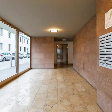 Stylish Flat In Nolo District By Metro Rovereto *