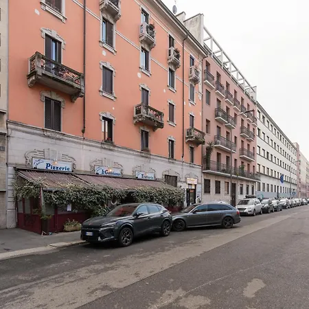 Lambrate - Corti - Bilocale Con Ampio Balcone Apartman Milánó