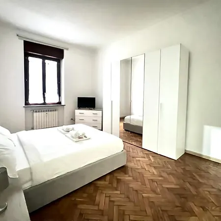 Big Smart Goldoni - Duomo M4 Linate Daire Milano