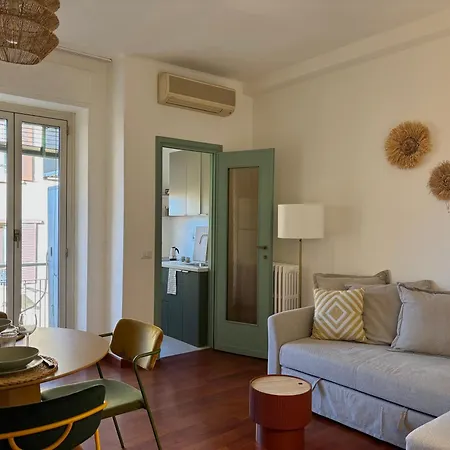 Casa Gi Navigli * Milan