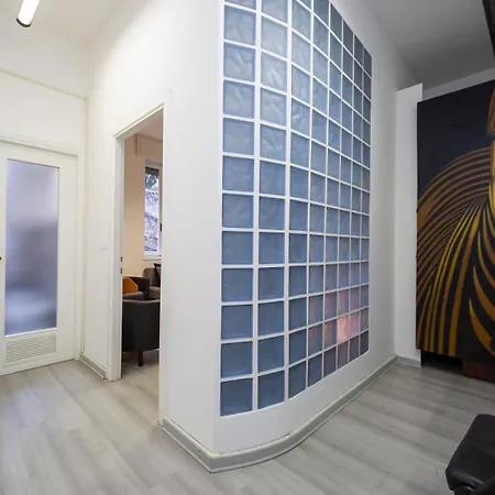 Appartement Comfortable&quiet Near M4 Metro *