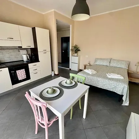 Cozy Navigli Апартаменты Милан