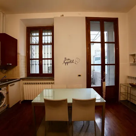 Bocconi Comfort Lägenhet