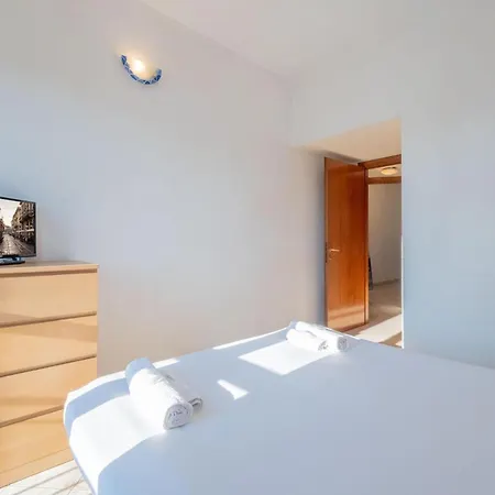 Lägenhet Monzino - Linate - Cortina 2026 New *