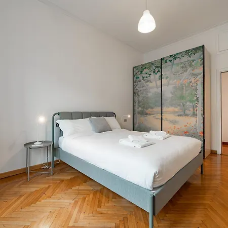 4 Min From Porta Genova Station With Whirlpool Apartman Milánó