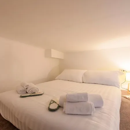 Marcona, 1 - Quiet Milanese