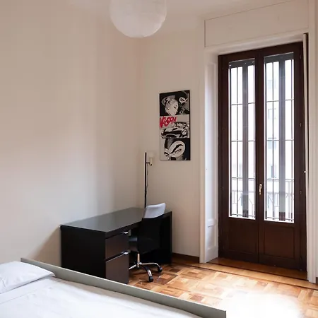 Luminoso Trilocale Piano Alto Vicino All' Arco Della Pace Lägenhet Milano