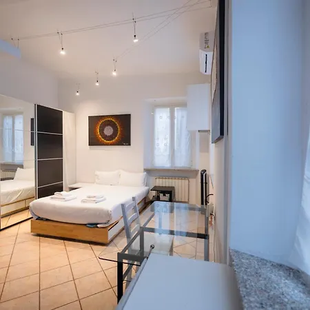 Loft In Tortona - Navigli דירה