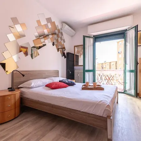 Host4u - The House Of The Rising Sun, In Apartamento Milão