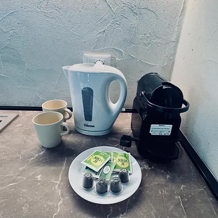 Cozy Oasis On The Navigli * Milaan