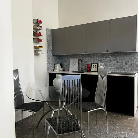 C L I N K E R H O U S E Mediolan