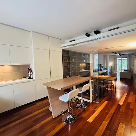 Apartament Spazio Castaldi - Porta Venezia *