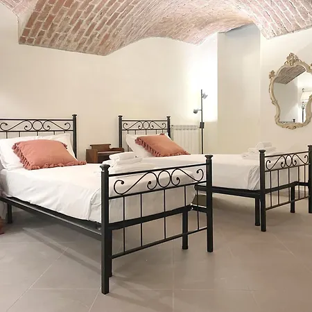 Flatsharing - Collegno 3 Level Loft Apartment *