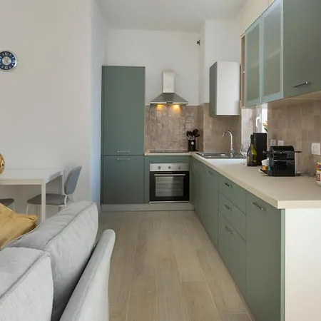Appartement Artstay - San Siro, Near Metro, Carlo Borromeo Milaan