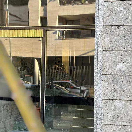 Bright Cadore Porta Romana Apartment *