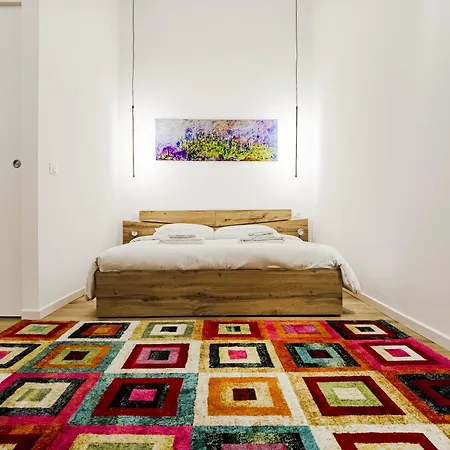 Apartmán Commenda 33 *