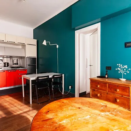 Apartment Youhosty - Ticinese Wood 60 Milan