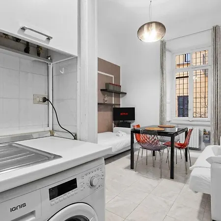 Strategico - Stazione - Free Wi Fi