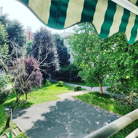 Modern Flat In * מילאנו