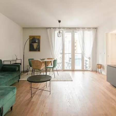 Luxury Principe Eugenio 3 Apartment