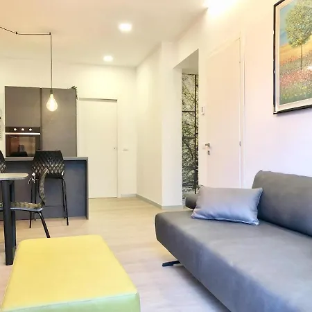 Zenest Living - Porta Romana Апартаменты *