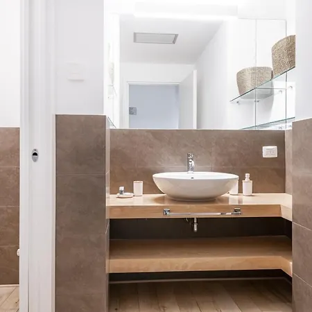 Easylife - - Pergola 5 - Isola Milão