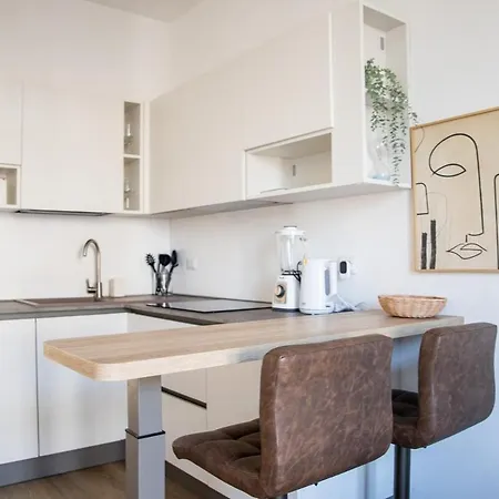 Navigli - Leo Brothers - Tibaldi 14 Apartman *