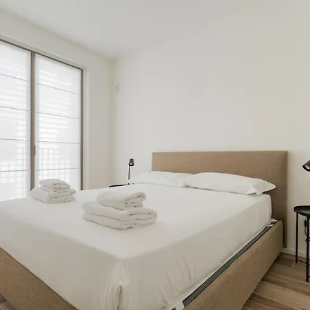 Guesthost - Modern In Moscova *