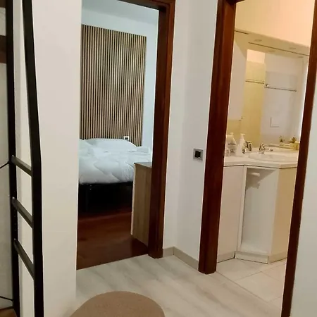 Urban Studio, A Modern In Milan