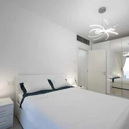 Theorema - A Pochi Minuti Dalla Metro Sondrio Daire