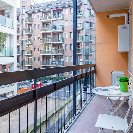 Acquabella By Houset * Милан