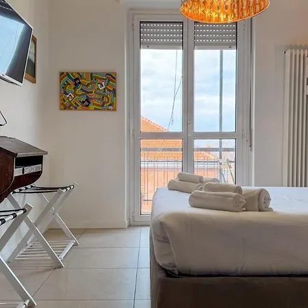 Metro 8 Min Cozy With Balcony Διαμέρισμα *