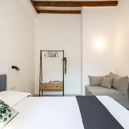 Apartman Navigli - Via Vigevano Milánó