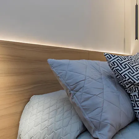 Brera Exclusive - New With Terrace, Near Parking 아파트 *
