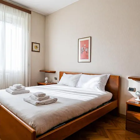 Italianway Easy - Strambio 8 Apartment