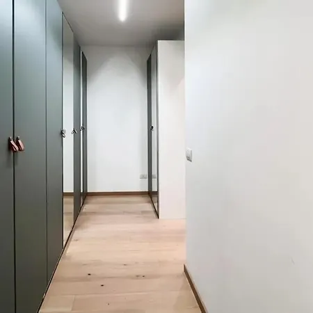 Lust Navigli דירה *