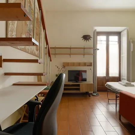 Guesthost - Cosy Gerusalemme M5 Lilla Line Mediolan