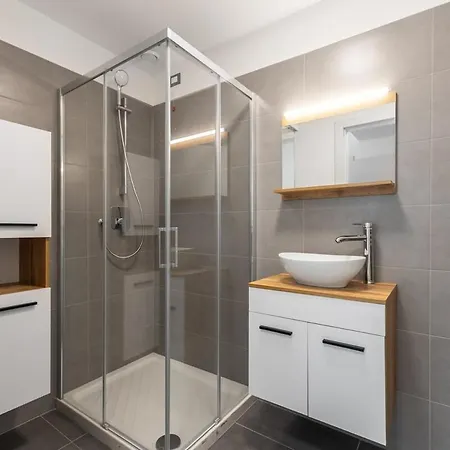 San Siro 700 M - 20 Min - Apt1 米兰