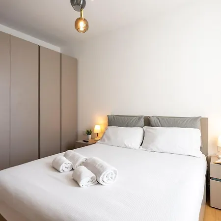 Le Corti Segrete. Petrella Milano