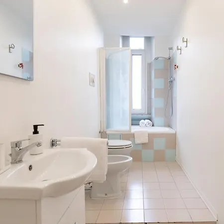 Sempione 102 Excl 2bdr With 2 Balconies Near M5 Apartment *