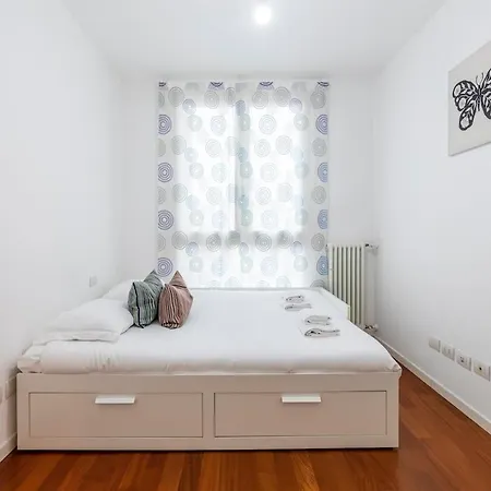 Stylish Flat In Nolo District By Metro Rovereto *