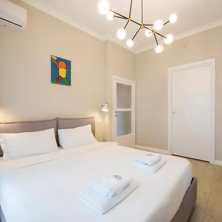 Smart Porta Romana * Milão