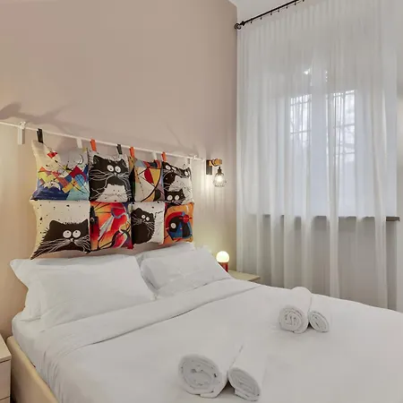 Happy House On Martesana Apartman *