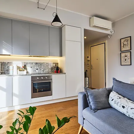 Bilocale Moderno E Silenzioso Vicino Navigli E Duomo Con Metro M4, Apartment