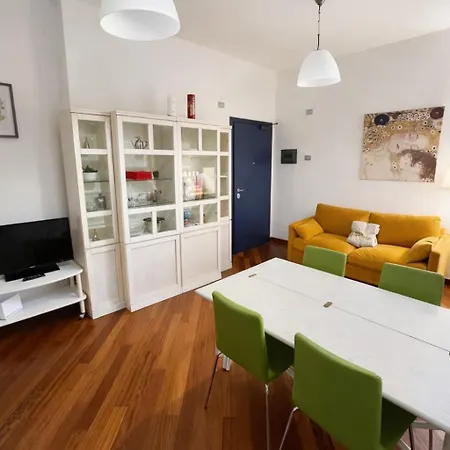 Beeinmi - Porta Romana * Милан