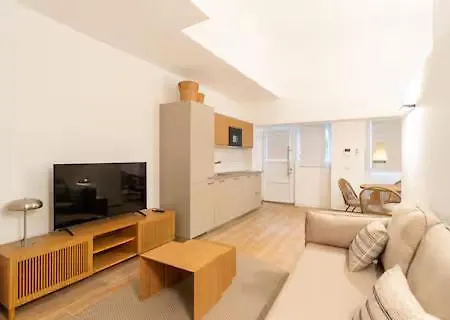 Mac Mahon E Apartamento Milán